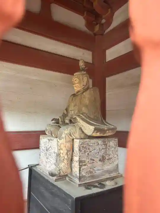 美濃國一宮 南宮大社の像