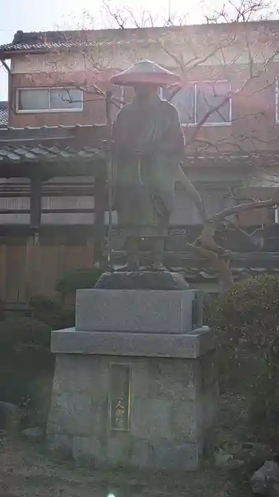 恩徳寺(滋賀県)