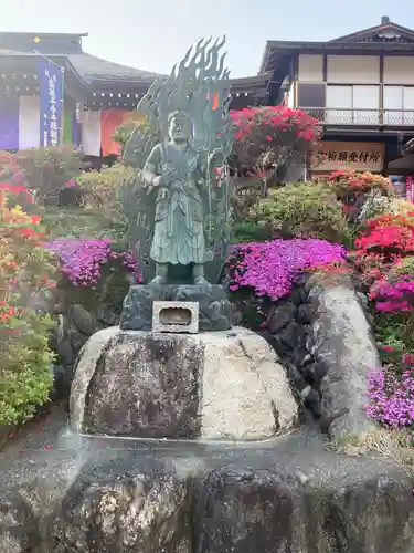 塩船観音寺(東京都)