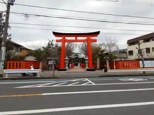 鵠沼伏見稲荷神社の鳥居