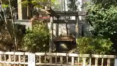 三囲神社の鳥居