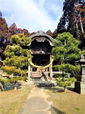 上内八幡宮の本殿・本堂