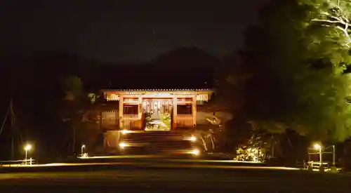 仁和寺の山門・神門