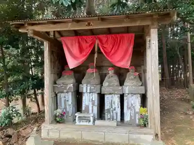 埴生神社の地蔵