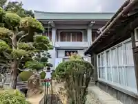 篠原寺の本殿・本堂