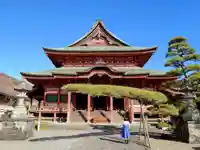甲斐善光寺の本殿・本堂