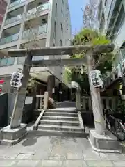 飯倉熊野神社の鳥居