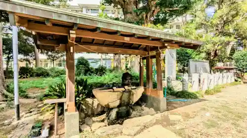 前原御嶽神社の手水