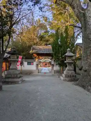 服部住吉神社の{uncategorized: "未分類", other: "その他", undefined: "問題あり", building: "その他建物", grave: "お墓", sacred_gate: "鳥居", guardian: "狛犬", statue: "像", buddha: "仏像", history: "歴史", nature: "自然", garden: "庭園", animal: "動物", pagoda: "塔", temizu: "手水舎", mountain_gate: "山門・神門", sanctuary: "本殿・本堂", subordinate: "末社・摂社", art: "芸術", scenery: "景色", jizo: "地蔵", ema: "絵馬", goshuin: "御朱印", omikuji: "おみくじ", items: "授与品その他", amulet: "お守り", goshuincho: "御朱印帳", eats: "食事", festival: "お祭り", votive_dance: "神楽", shichigosan: "七五三参", wedding: "結婚式", experience: "体験その他", initially: "初詣", around: "周辺", anti_infection: "感染症対策"}