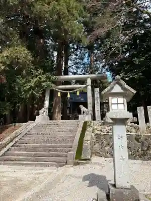 比沼麻奈為神社の{uncategorized: "未分類", other: "その他", undefined: "問題あり", building: "その他建物", grave: "お墓", sacred_gate: "鳥居", guardian: "狛犬", statue: "像", buddha: "仏像", history: "歴史", nature: "自然", garden: "庭園", animal: "動物", pagoda: "塔", temizu: "手水舎", mountain_gate: "山門・神門", sanctuary: "本殿・本堂", subordinate: "末社・摂社", art: "芸術", scenery: "景色", jizo: "地蔵", ema: "絵馬", goshuin: "御朱印", omikuji: "おみくじ", items: "授与品その他", amulet: "お守り", goshuincho: "御朱印帳", eats: "食事", festival: "お祭り", votive_dance: "神楽", shichigosan: "七五三参", wedding: "結婚式", experience: "体験その他", initially: "初詣", around: "周辺", anti_infection: "感染症対策"}