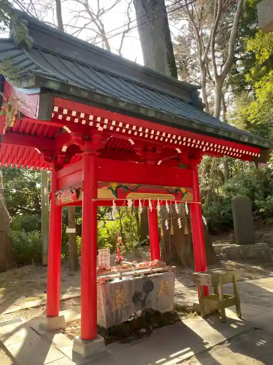 高瀧神社の{uncategorized: "未分類", other: "その他", undefined: "問題あり", building: "その他建物", grave: "お墓", sacred_gate: "鳥居", guardian: "狛犬", statue: "像", buddha: "仏像", history: "歴史", nature: "自然", garden: "庭園", animal: "動物", pagoda: "塔", temizu: "手水舎", mountain_gate: "山門・神門", sanctuary: "本殿・本堂", subordinate: "末社・摂社", art: "芸術", scenery: "景色", jizo: "地蔵", ema: "絵馬", goshuin: "御朱印", omikuji: "おみくじ", items: "授与品その他", amulet: "お守り", goshuincho: "御朱印帳", eats: "食事", festival: "お祭り", votive_dance: "神楽", shichigosan: "七五三参", wedding: "結婚式", experience: "体験その他", initially: "初詣", around: "周辺", anti_infection: "感染症対策"}