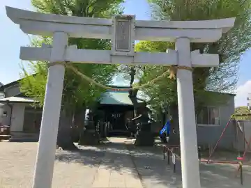 春日神社(下妙典)の{uncategorized: "未分類", other: "その他", undefined: "問題あり", building: "その他建物", grave: "お墓", sacred_gate: "鳥居", guardian: "狛犬", statue: "像", buddha: "仏像", history: "歴史", nature: "自然", garden: "庭園", animal: "動物", pagoda: "塔", temizu: "手水舎", mountain_gate: "山門・神門", sanctuary: "本殿・本堂", subordinate: "末社・摂社", art: "芸術", scenery: "景色", jizo: "地蔵", ema: "絵馬", goshuin: "御朱印", omikuji: "おみくじ", items: "授与品その他", amulet: "お守り", goshuincho: "御朱印帳", eats: "食事", festival: "お祭り", votive_dance: "神楽", shichigosan: "七五三参", wedding: "結婚式", experience: "体験その他", initially: "初詣", around: "周辺", anti_infection: "感染症対策"}