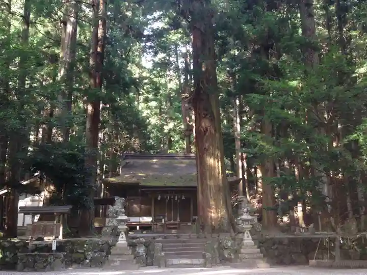 室生龍穴神社のその他建物