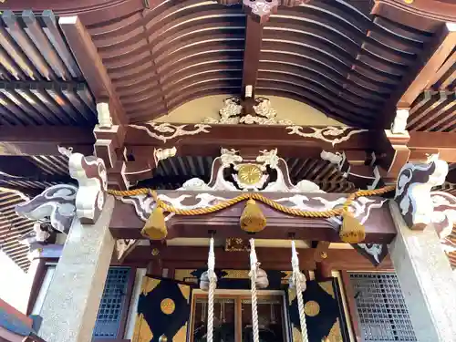 諏訪神社の本殿・本堂