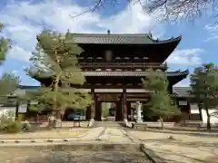 萬福寺の山門