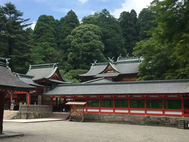 霧島神宮の本殿・本堂