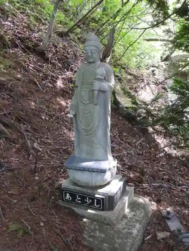 見入山観音堂の仏像