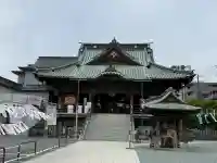 成田山川越別院の{uncategorized: "未分類", other: "その他", undefined: "問題あり", building: "その他建物", grave: "お墓", sacred_gate: "鳥居", guardian: "狛犬", statue: "像", buddha: "仏像", history: "歴史", nature: "自然", garden: "庭園", animal: "動物", pagoda: "塔", temizu: "手水舎", mountain_gate: "山門・神門", sanctuary: "本殿・本堂", subordinate: "末社・摂社", art: "芸術", scenery: "景色", jizo: "地蔵", ema: "絵馬", goshuin: "御朱印", omikuji: "おみくじ", items: "授与品その他", amulet: "お守り", goshuincho: "御朱印帳", eats: "食事", festival: "お祭り", votive_dance: "神楽", shichigosan: "七五三参", wedding: "結婚式", experience: "体験その他", initially: "初詣", around: "周辺", anti_infection: "感染症対策"}
