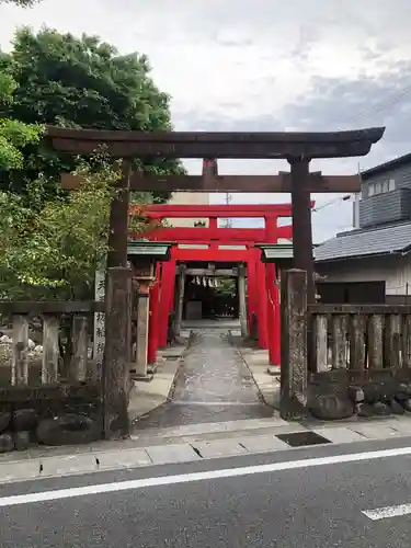 天王坊稲荷神社の鳥居