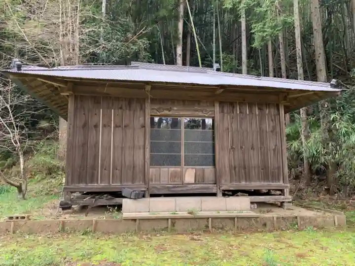 熊野神社の本殿・本堂