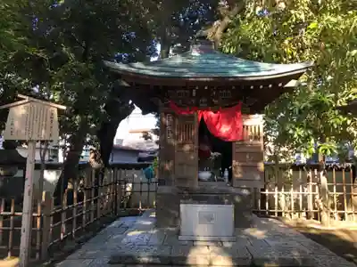 西新井大師総持寺の末社・摂社