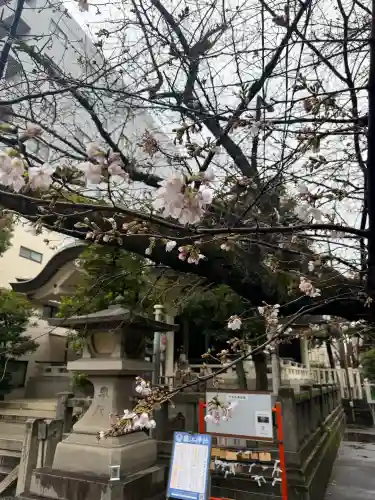 猿江神社の{uncategorized: "未分類", other: "その他", undefined: "問題あり", building: "その他建物", grave: "お墓", sacred_gate: "鳥居", guardian: "狛犬", statue: "像", buddha: "仏像", history: "歴史", nature: "自然", garden: "庭園", animal: "動物", pagoda: "塔", temizu: "手水舎", mountain_gate: "山門・神門", sanctuary: "本殿・本堂", subordinate: "末社・摂社", art: "芸術", scenery: "景色", jizo: "地蔵", ema: "絵馬", goshuin: "御朱印", omikuji: "おみくじ", items: "授与品その他", amulet: "お守り", goshuincho: "御朱印帳", eats: "食事", festival: "お祭り", votive_dance: "神楽", shichigosan: "七五三参", wedding: "結婚式", experience: "体験その他", initially: "初詣", around: "周辺", anti_infection: "感染症対策"}