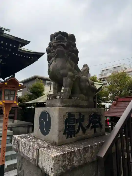 杉山神社(和田町)の{uncategorized: "未分類", other: "その他", undefined: "問題あり", building: "その他建物", grave: "お墓", sacred_gate: "鳥居", guardian: "狛犬", statue: "像", buddha: "仏像", history: "歴史", nature: "自然", garden: "庭園", animal: "動物", pagoda: "塔", temizu: "手水舎", mountain_gate: "山門・神門", sanctuary: "本殿・本堂", subordinate: "末社・摂社", art: "芸術", scenery: "景色", jizo: "地蔵", ema: "絵馬", goshuin: "御朱印", omikuji: "おみくじ", items: "授与品その他", amulet: "お守り", goshuincho: "御朱印帳", eats: "食事", festival: "お祭り", votive_dance: "神楽", shichigosan: "七五三参", wedding: "結婚式", experience: "体験その他", initially: "初詣", around: "周辺", anti_infection: "感染症対策"}