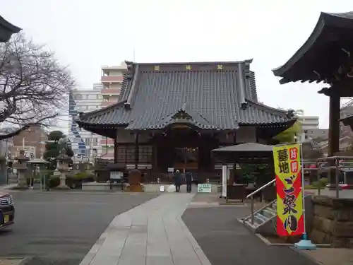 日蓮宗　浄運寺の本殿