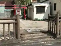 鎮火稲荷神社の{uncategorized: "未分類", other: "その他", undefined: "問題あり", building: "その他建物", grave: "お墓", sacred_gate: "鳥居", guardian: "狛犬", statue: "像", buddha: "仏像", history: "歴史", nature: "自然", garden: "庭園", animal: "動物", pagoda: "塔", temizu: "手水舎", mountain_gate: "山門・神門", sanctuary: "本殿・本堂", subordinate: "末社・摂社", art: "芸術", scenery: "景色", jizo: "地蔵", ema: "絵馬", goshuin: "御朱印", omikuji: "おみくじ", items: "授与品その他", amulet: "お守り", goshuincho: "御朱印帳", eats: "食事", festival: "お祭り", votive_dance: "神楽", shichigosan: "七五三参", wedding: "結婚式", experience: "体験その他", initially: "初詣", around: "周辺", anti_infection: "感染症対策"}