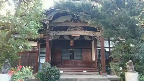 栄閑院の本殿・本堂