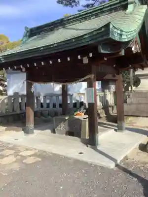 堤治神社の手水舎