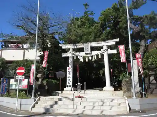 登渡神社の鳥居