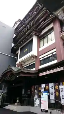 万松寺の本殿・本堂