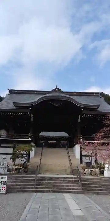 近江神宮の本殿・本堂