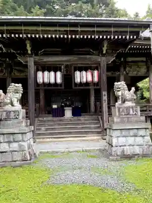 金蔵寺の本殿・本堂