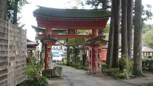 達谷窟毘沙門堂(岩手県)