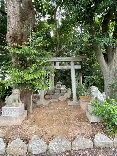 奈加美神社の末社