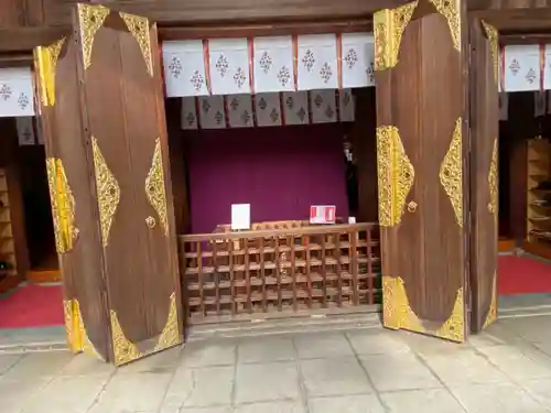 若宮八幡社の本殿・本堂