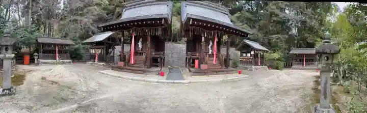 石座神社の{uncategorized: "未分類", other: "その他", undefined: "問題あり", building: "その他建物", grave: "お墓", sacred_gate: "鳥居", guardian: "狛犬", statue: "像", buddha: "仏像", history: "歴史", nature: "自然", garden: "庭園", animal: "動物", pagoda: "塔", temizu: "手水舎", mountain_gate: "山門・神門", sanctuary: "本殿・本堂", subordinate: "末社・摂社", art: "芸術", scenery: "景色", jizo: "地蔵", ema: "絵馬", goshuin: "御朱印", omikuji: "おみくじ", items: "授与品その他", amulet: "お守り", goshuincho: "御朱印帳", eats: "食事", festival: "お祭り", votive_dance: "神楽", shichigosan: "七五三参", wedding: "結婚式", experience: "体験その他", initially: "初詣", around: "周辺", anti_infection: "感染症対策"}