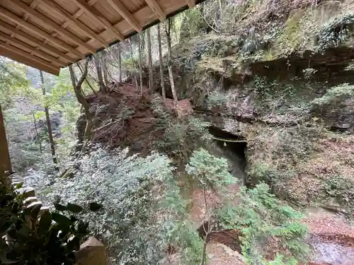 室生龍穴神社(奈良県)