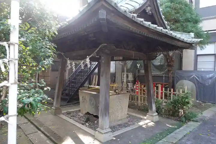氷川台氷川神社の手水舎