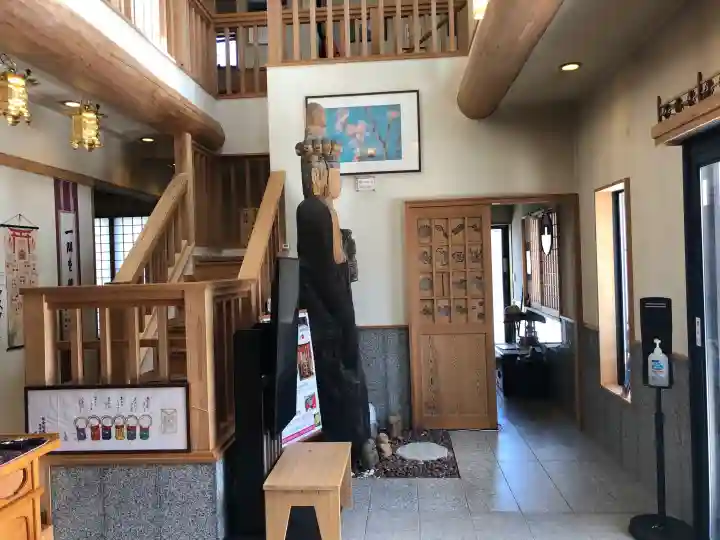 光禅寺の{uncategorized: "未分類", other: "その他", undefined: "問題あり", building: "その他建物", grave: "お墓", sacred_gate: "鳥居", guardian: "狛犬", statue: "像", buddha: "仏像", history: "歴史", nature: "自然", garden: "庭園", animal: "動物", pagoda: "塔", temizu: "手水舎", mountain_gate: "山門・神門", sanctuary: "本殿・本堂", subordinate: "末社・摂社", art: "芸術", scenery: "景色", jizo: "地蔵", ema: "絵馬", goshuin: "御朱印", omikuji: "おみくじ", items: "授与品その他", amulet: "お守り", goshuincho: "御朱印帳", eats: "食事", festival: "お祭り", votive_dance: "神楽", shichigosan: "七五三参", wedding: "結婚式", experience: "体験その他", initially: "初詣", around: "周辺", anti_infection: "感染症対策"}