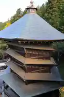 円通三匝堂(さざえ堂)の本殿・本堂