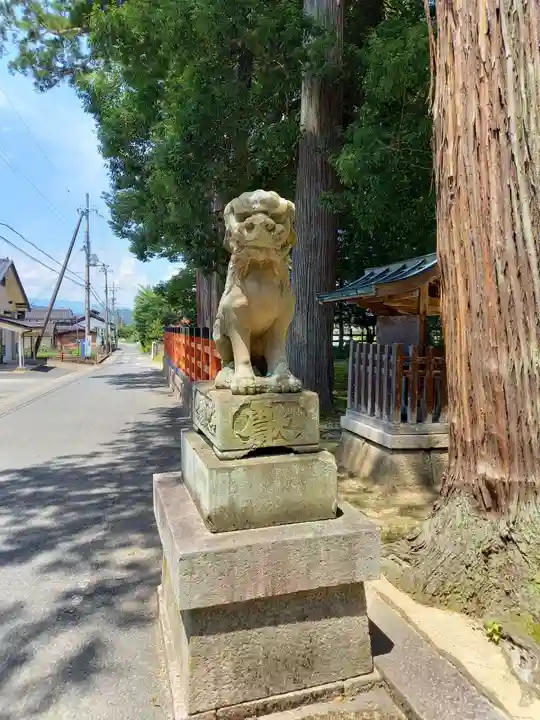 出石神社の狛犬