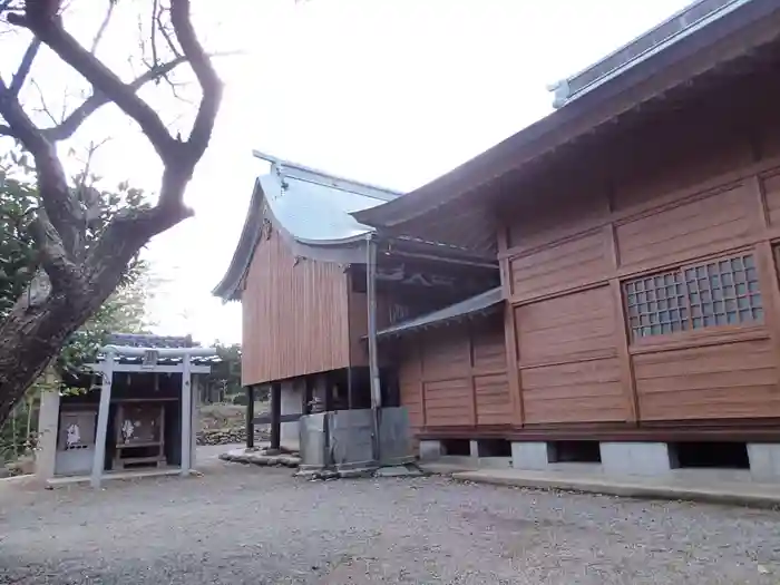 本宮八幡神社の本殿