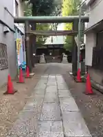 諏訪神社の鳥居