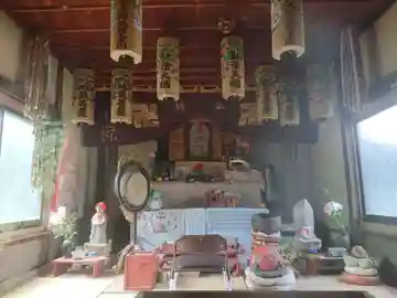 仏堂の本殿・本堂