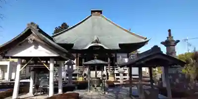 星谷寺の本殿・本堂