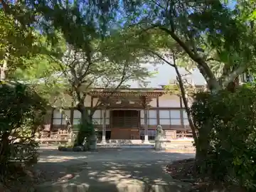 長昌寺の本殿・本堂