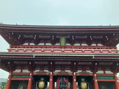 浅草寺の山門・神門